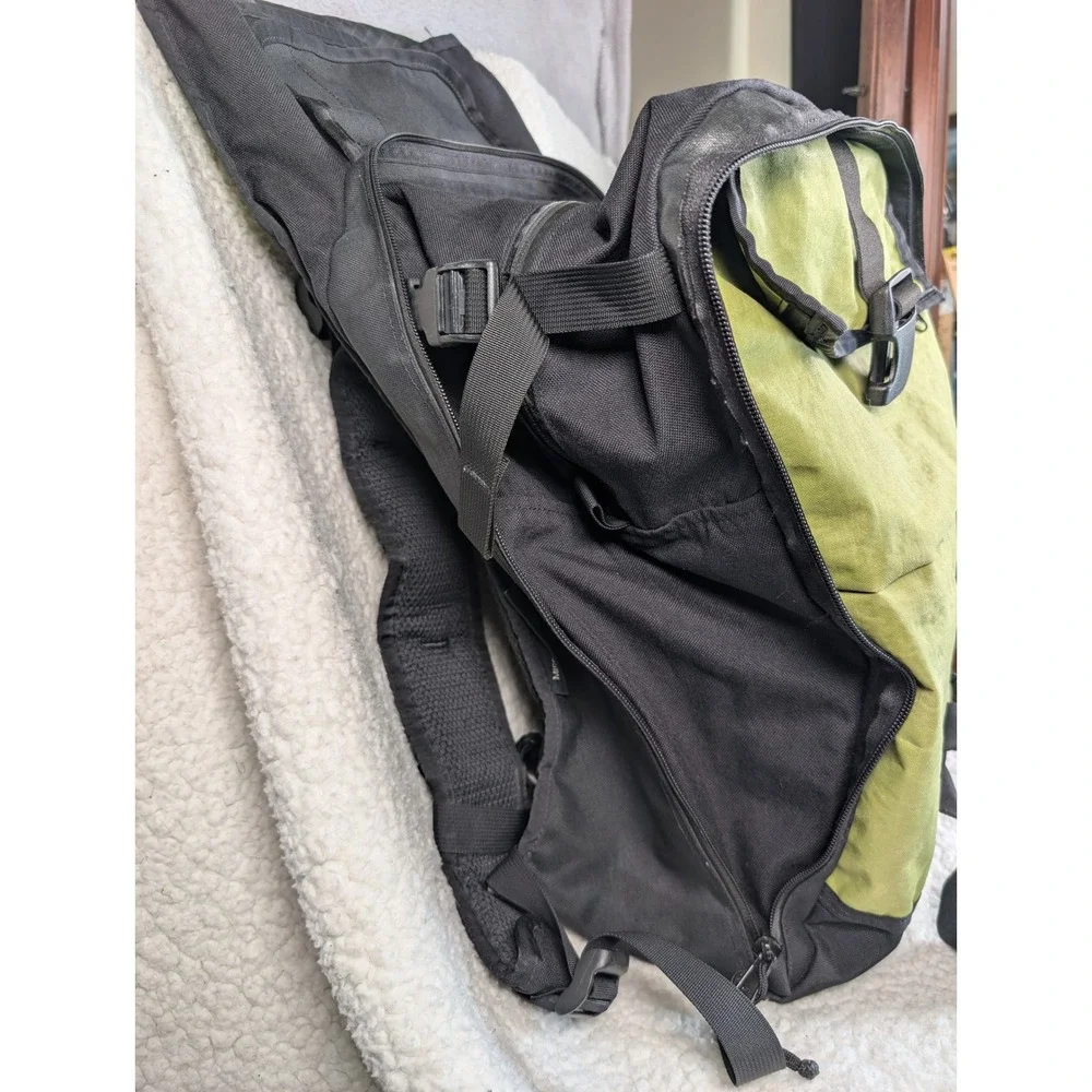 Mission Workshop Rambler Backpack Olive Green Black Expandable Made in USA